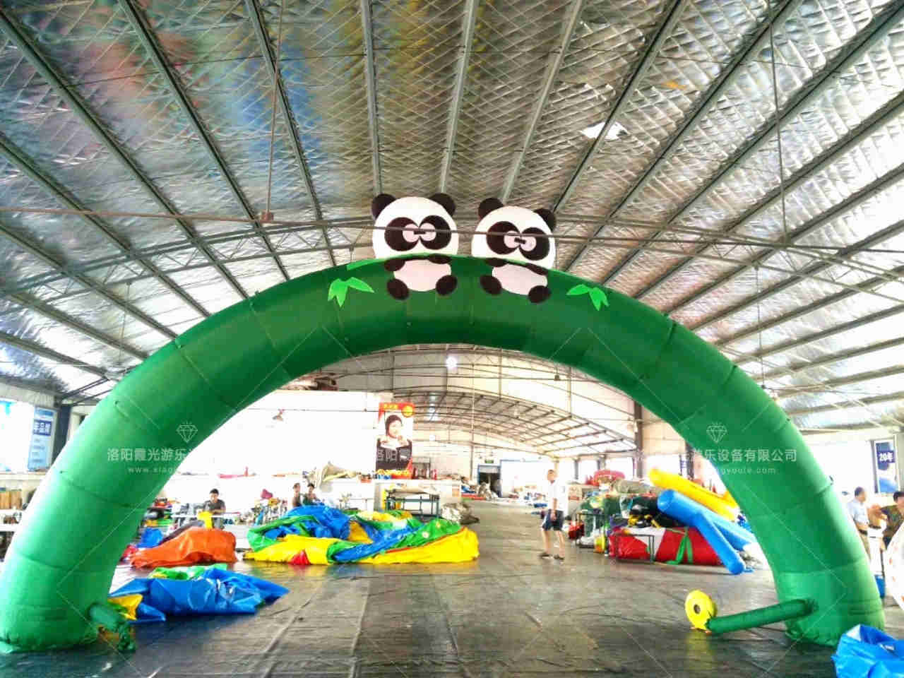 景县熊猫喷绘拱门